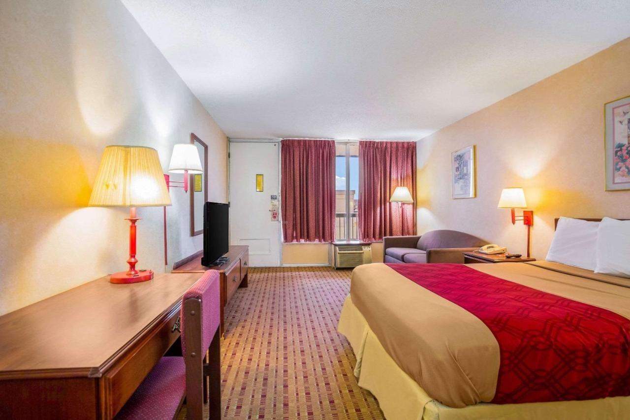 Econo Lodge Cave City Kültér fotó